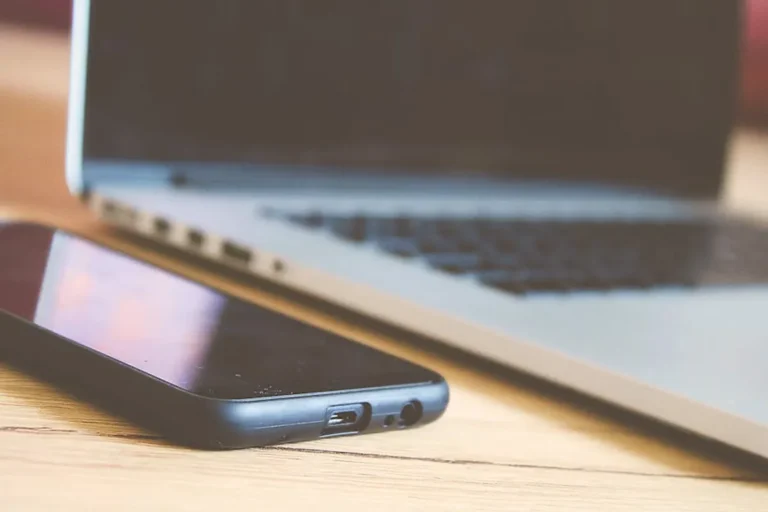 Best Mobile Tools for Work, Study, and Travel